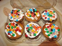 /album/fotogaleria/muffins-decorados-con-grageas-y-lentejitas-copia-copia-jpg/
